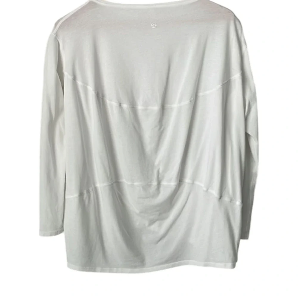 Lululemon Back In Action Long‎ Sleeve White Women's Athleisure Oversized
